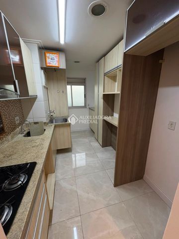 Apartamento com 3 quartos e 58m² para alugar em Igara, Canoas. - Foto 2