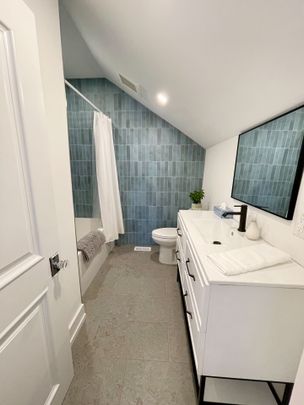 For Lease - 3846 Roxborough Avenue, Fort Erie, Ontario - Photo 1