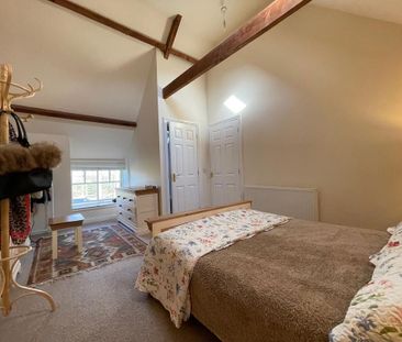 2 bedroom barn conversion to rent - Photo 4