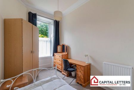 3 bedroom flat to rent - Photo 5