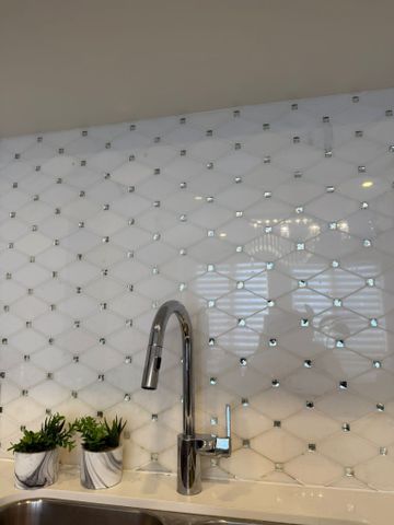 For Lease - 208 Huguenot Road, Oakville, Ontario - Photo 5