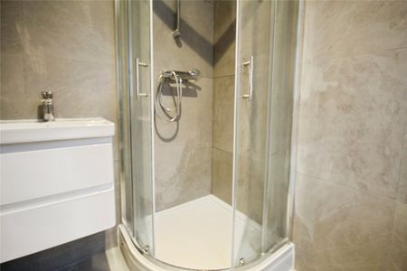 Silverleigh Road, Thornton Heath, CR7 6DU - Photo 2