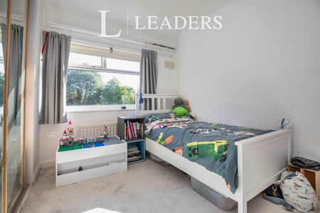 3 bedroom house to rent Moseley Road, Kenilworth, CV8 - Photo 5