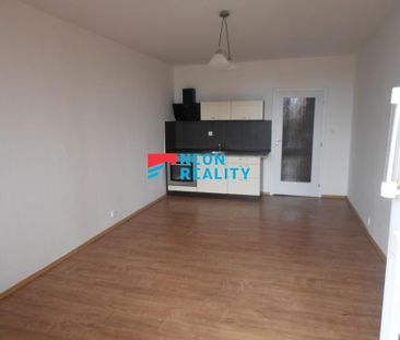 Pronájem bytu 1+kk 32 m2 - Photo 2