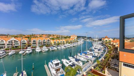 Quayside Penthouse Apartment - Photo 4