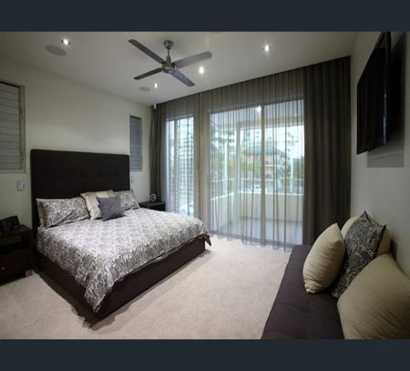 11 Muraban St, Mooloolaba, Qld 4557 - Photo 3