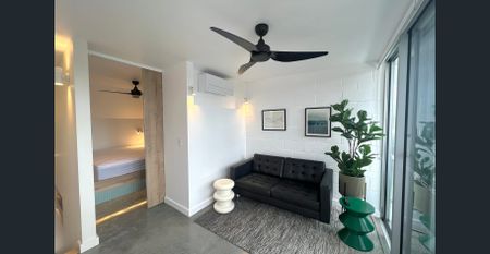 Two Modern Apartments in The Heart of Evans Head - Photo 4