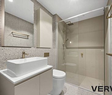 LUXURY APARTMENT IN THE HEART OF BRADDON - Photo 1