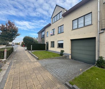 Ruim en kwalitatief appartement met groot terras en autostaanplaats... - Photo 5