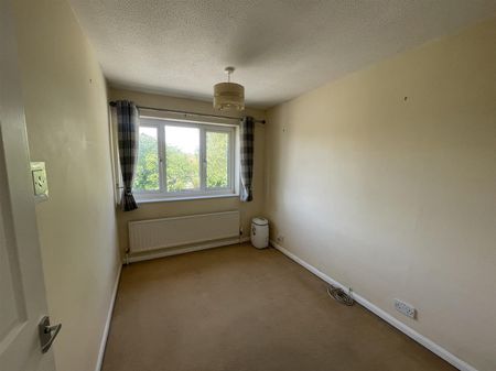 Appletree Court, Worle, Weston-Super-Mare - Photo 5