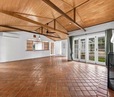Spacious Family Home in Quiet Buderim Cul-De-Sac - Photo 4