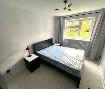 3 Bed Flat, Castleton Court, B15 - Photo 5