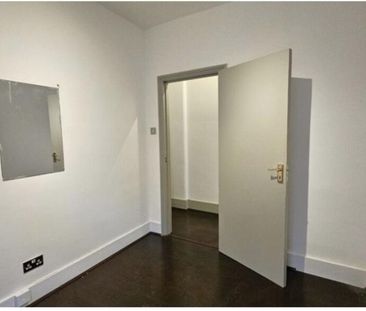 3 bedroom ground floor maisonette to rent - Photo 4