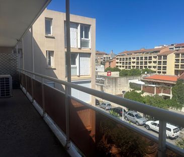 Location appartement Marseille 8ème (13008) - Photo 3