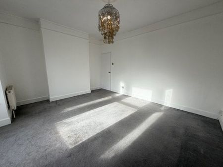 Bitterne, Southampton - Photo 5