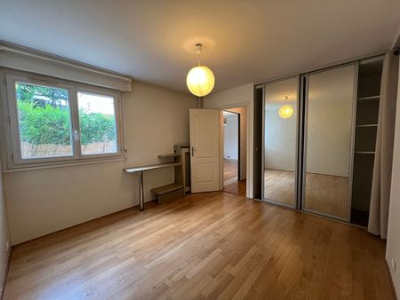 Location Appartement 2 pièces 42m² - Photo 5