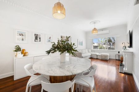 UNFURNISHED: Stunningly Renovated & Available NOW! - Photo 3