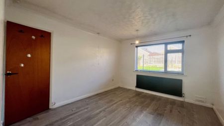 Blenheim Court, Bottesford - Photo 2