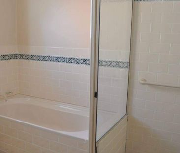 NEAT AND TIDY UNIT - Photo 6