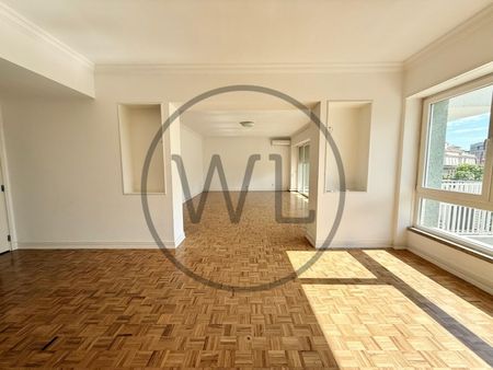 Apartamento T4 em Lisboa - Photo 4