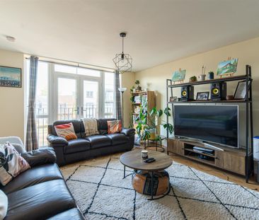 The Stephenson, Gateshead, Tyne and Wear - Photo 3