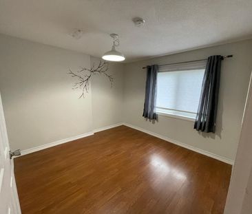 For Lease - 379 Kwapis Boulevard Unit# Bsmnt, Newmarket, Ontario - Photo 2