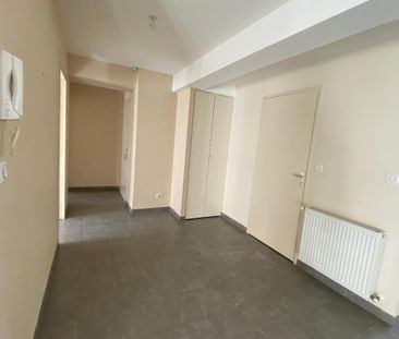 Location Appartement 4 pièces 108m² VALENCE 26000 - Photo 1