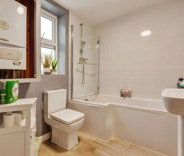 2 Bed End Terrace, Spofforth Road, L7 - Photo 6