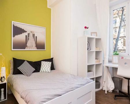 Via Antonio Canova, Milan, Lombardy 20145 - Photo 2