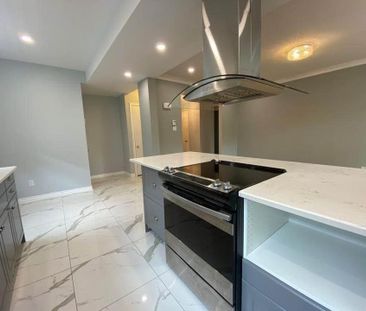 4867 Av. Lacombe, Montréal (Côte-des-Neiges, QC H3W - Photo 4