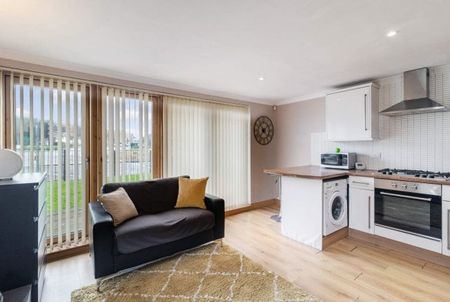 92 London Road, Glasgow, G1 5DE - Photo 4
