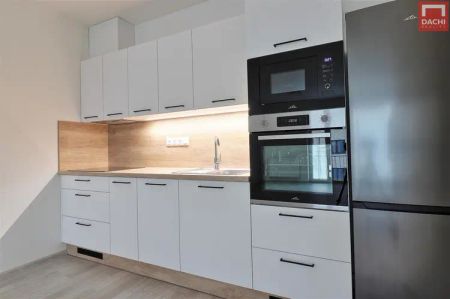 Pronájem novostavby bytu 2+kk s lodžií + včetně parkovacího stání, ul. Pionýrů, Uničov - Photo 4