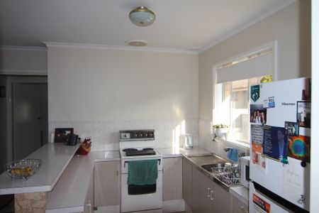 15/98 Kenna Street, Orange NSW 2800 - Apartment For Rent | Domain - Photo 4