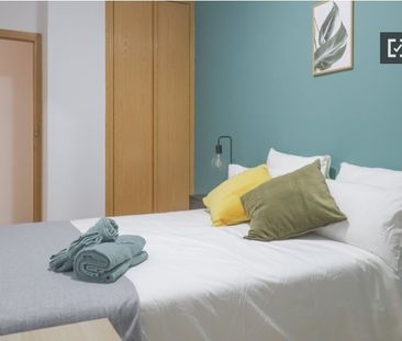 madrid, Community of Madrid 28008 - Photo 2