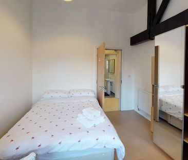 Flat 4, 1 Barker Gate, NG1 1JS, NOTTINGHAM - Photo 3