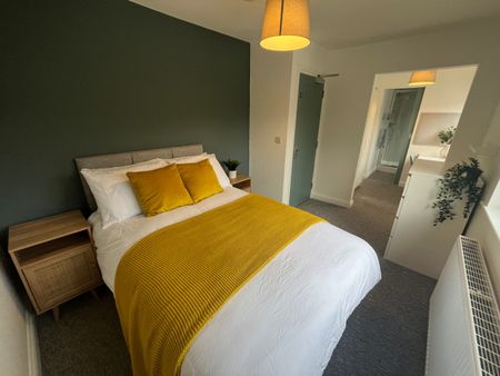 Luxury Co-Living-High Quality En-Suite Rooms - Photo 3