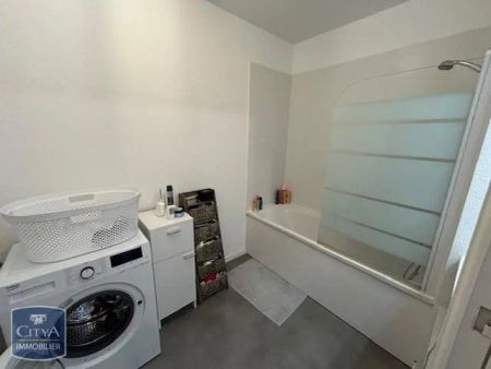 Appartement à louer 3 pièces 62.25m² - Photo 2