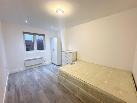 4 bedroom terraced house to rent - Photo 2