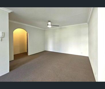 12/28 Claude Street, Chatswood, NSW 2067 - Photo 6
