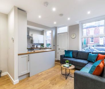 Room in a Shared House, Beechwood Avenue, LS4 - Photo 2