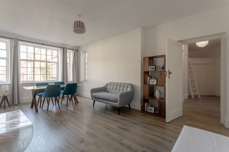 Studio Flat, Howitt Close, NW3 - Photo 3