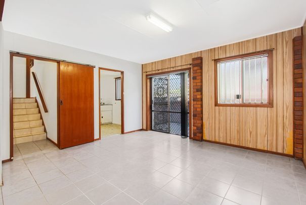 Hastings Family Home - Photo 1