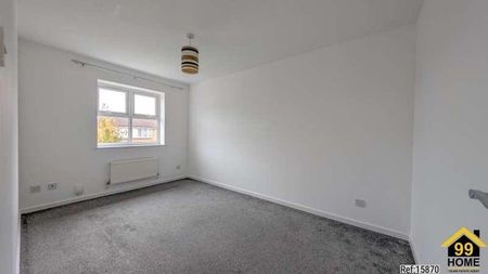 Linden Drive, Bradley Stoke, Bristol, United Kingdom, BS32 - Photo 5