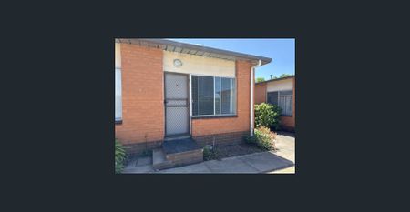 One-Bedroom Unit Near the Botanical Gardens - Photo 5