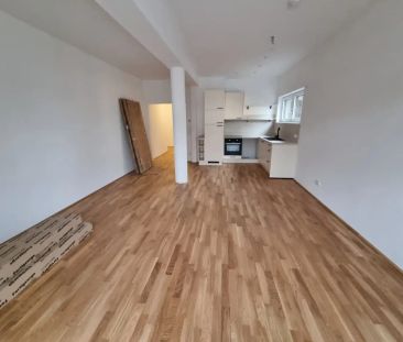 HERRLICHE 2-Zimmer-GARTENWOHNUNG in SCHALLMOOS - Photo 3
