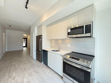 For Lease - 168 Clonmore Drive Unit# 4, Toronto, Ontario - Photo 3
