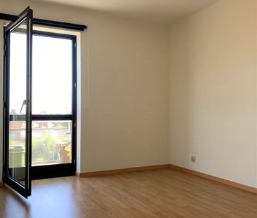 Ruim 2 slaapkamer appartement in Centrum Heist-o/d-Berg - Foto 1