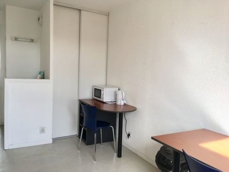 Studio meublé - Proche facs St Leu et Citadelle - Photo 2