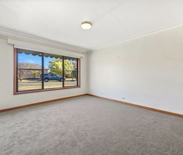 Solid Brick Home with Spacious Garage - Photo 5