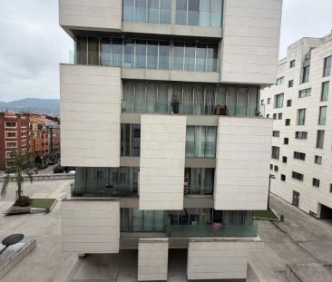 Oviedo - Photo 5
